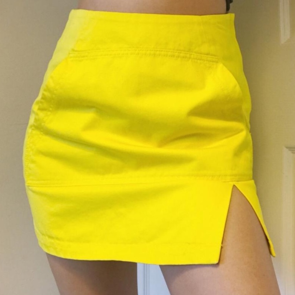 MARC BY MARC JACOBS Disco Yellow mini skirt